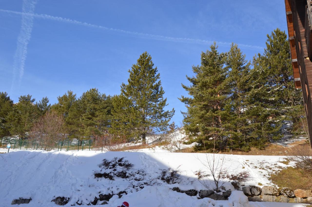 Gîte les sapins Saint-Martin-de-la-Cluze Extérieur photo